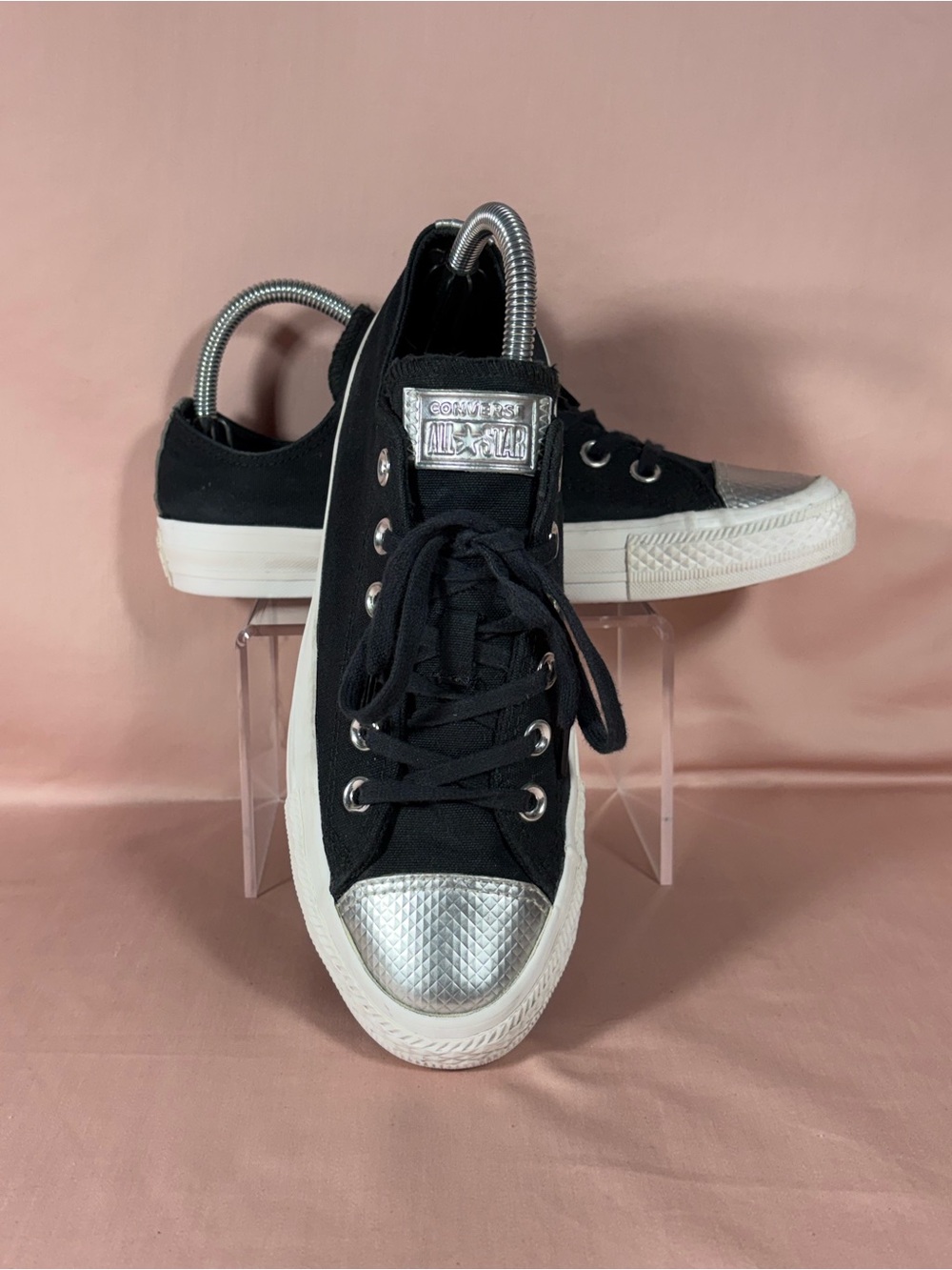 Converse All Star Blk Canvas With Silver Toe Cap/Heel Strip Sneakers W's SZ 8 - Picture 3 of 12